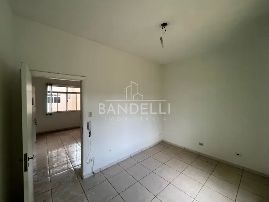 Sala Comercial para alugar, 45m2 em Centro, Araraquara - SP - imagem 6 Foto 6 de Sala Comercial para alugar, 45m2 em Centro, Araraquara - SP