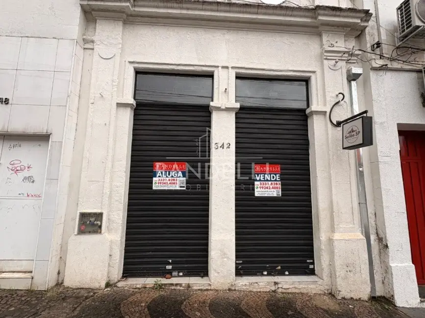 Sala Comercial à venda e para alugar, 49m2 em Centro, Araraquara - SP - imagem 1 Foto 1 de Sala Comercial à venda e para alugar, 49m2 em Centro, Araraquara - SP