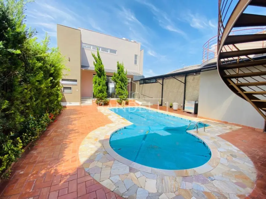 Foto 9 de Sala Comercial à venda, 2300m2 em Jardim das Roseiras, Araraquara - SP