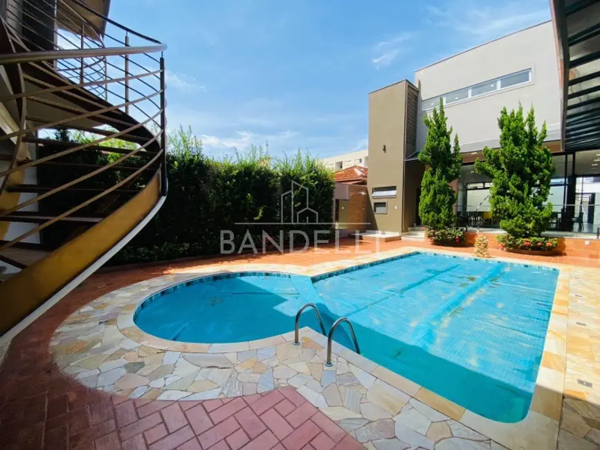 Foto 6 de Sala Comercial à venda, 2300m2 em Jardim das Roseiras, Araraquara - SP