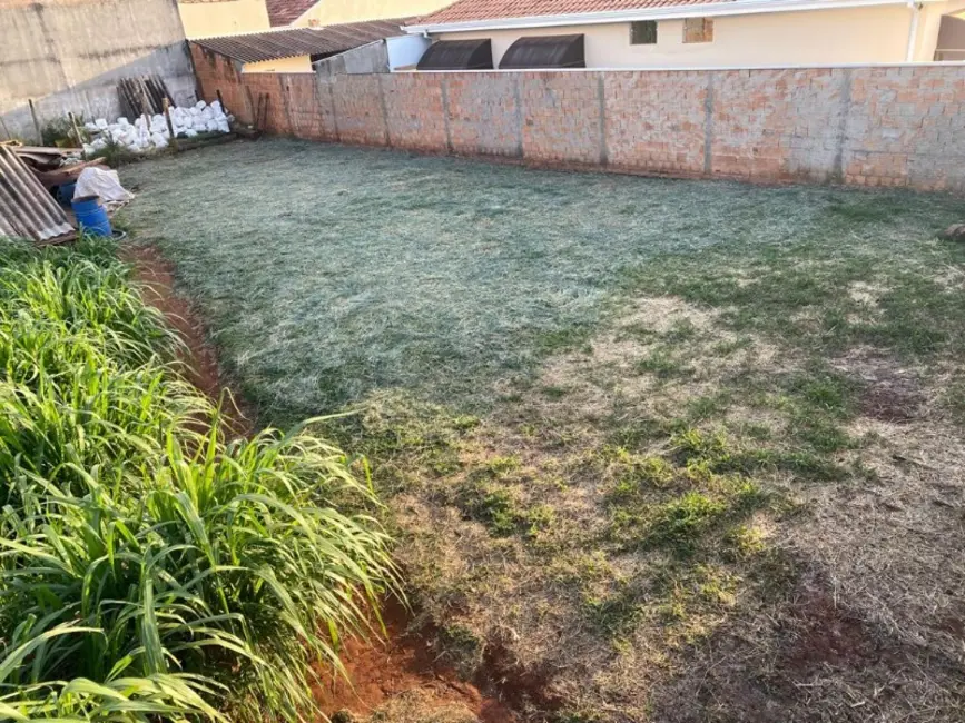 Foto 3 de Terreno / Lote à venda em Jardim Nova Araraquara, Araraquara - SP