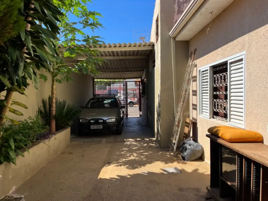 Sala Comercial com 3 quartos à venda, 229m2 em Parque Residencial Iguatemi, Araraquara - SP - imagem 9 Foto 9 de Sala Comercial com 3 quartos à venda, 229m2 em Parque Residencial Iguatemi, Araraquara - SP