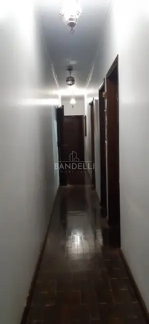 Casa com 4 quartos à venda e para alugar, 234m2 em Vila José Bonifácio, Araraquara - SP - imagem 4 Foto 4 de Casa com 4 quartos à venda e para alugar, 234m2 em Vila José Bonifácio, Araraquara - SP