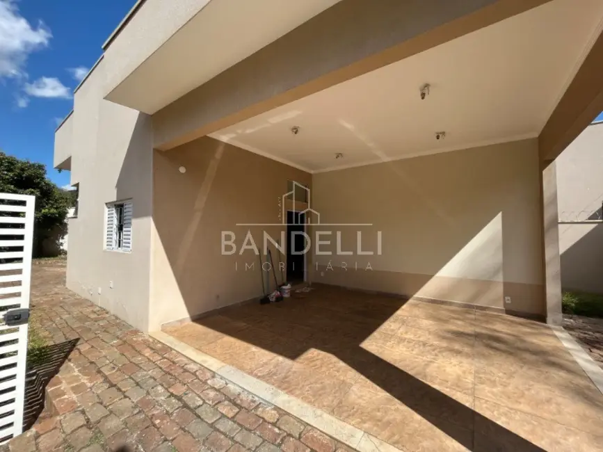 Casa com 3 quartos à venda, 129m2 em Vila Velosa, Araraquara - SP - imagem 5 Foto 5 de Casa com 3 quartos à venda, 129m2 em Vila Velosa, Araraquara - SP