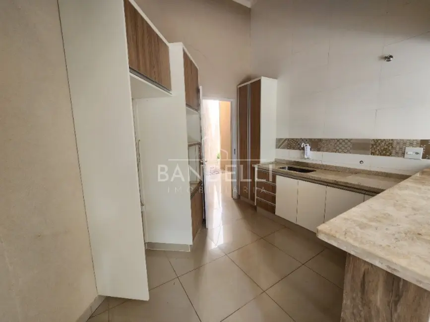 Casa com 3 quartos à venda, 129m2 em Vila Velosa, Araraquara - SP - imagem 8 Foto 8 de Casa com 3 quartos à venda, 129m2 em Vila Velosa, Araraquara - SP