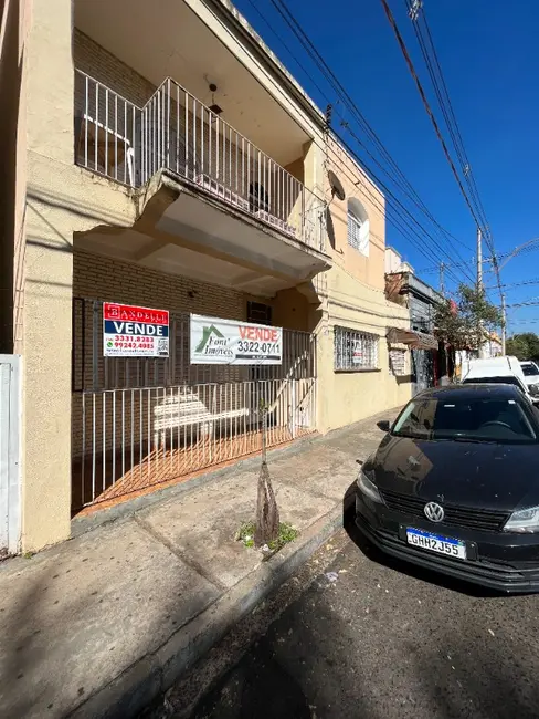 Sala Comercial com 9 quartos à venda, 378m2 em Centro, Araraquara - SP - imagem 3 Foto 3 de Sala Comercial com 9 quartos à venda, 378m2 em Centro, Araraquara - SP