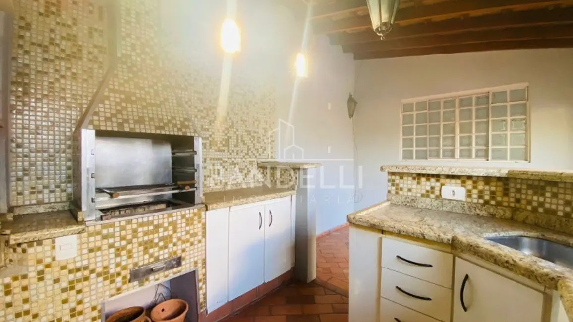 Casa com 3 quartos à venda, 136m2 em Vila Cidade Industrial (Vila Xavier), Araraquara - SP - imagem 5 Foto 5 de Casa com 3 quartos à venda, 136m2 em Vila Cidade Industrial (Vila Xavier), Araraquara - SP