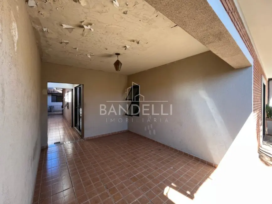 Casa com 3 quartos à venda, 197m2 em Jardim Eliana, Araraquara - SP - imagem 4 Foto 4 de Casa com 3 quartos à venda, 197m2 em Jardim Eliana, Araraquara - SP