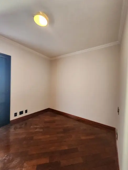 Apartamento com 3 quartos à venda, 192m2 em Centro, Araraquara - SP - imagem 6 Foto 6 de Apartamento com 3 quartos à venda, 192m2 em Centro, Araraquara - SP