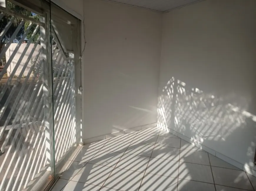 Casa com 3 quartos à venda, 278m2 em Jardim Morada do Sol (Vila Xavier), Araraquara - SP - imagem 3 Foto 3 de Casa com 3 quartos à venda, 278m2 em Jardim Morada do Sol (Vila Xavier), Araraquara - SP