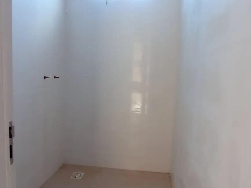 Foto 8 de Casa com 2 quartos à venda, 62m2 em Jardim Eliana, Araraquara - SP