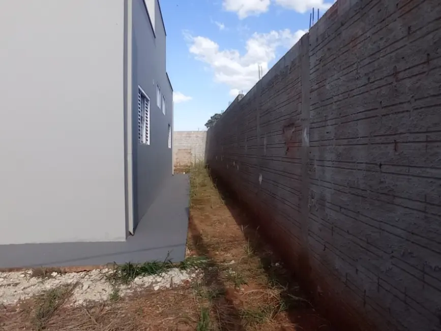 Foto 3 de Casa com 2 quartos à venda, 62m2 em Jardim Eliana, Araraquara - SP