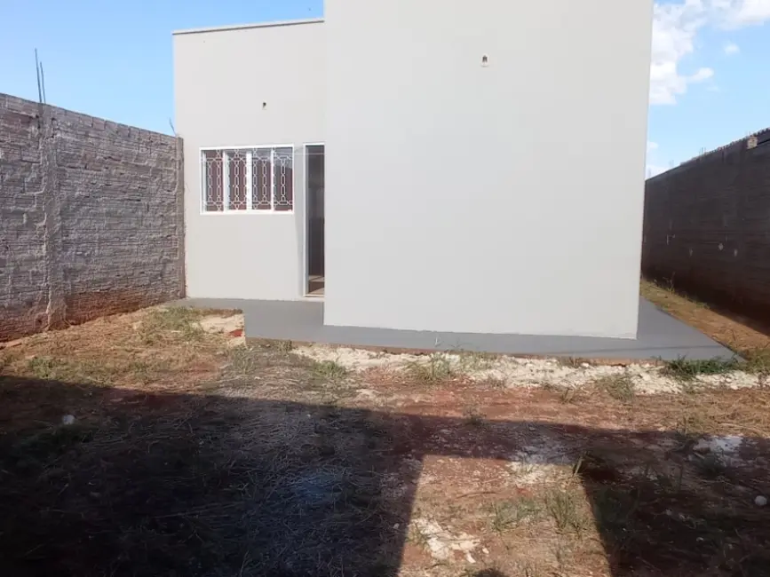 Foto 2 de Casa com 2 quartos à venda, 62m2 em Jardim Eliana, Araraquara - SP