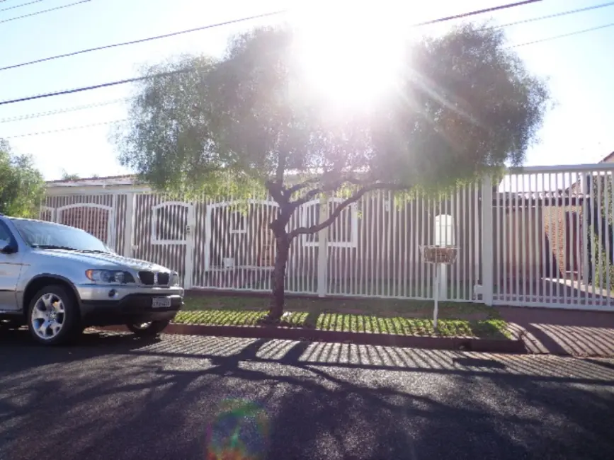 Sala Comercial com 3 quartos à venda, 466m2 em Vila Harmonia, Araraquara - SP - imagem 5 Foto 5 de Sala Comercial com 3 quartos à venda, 466m2 em Vila Harmonia, Araraquara - SP