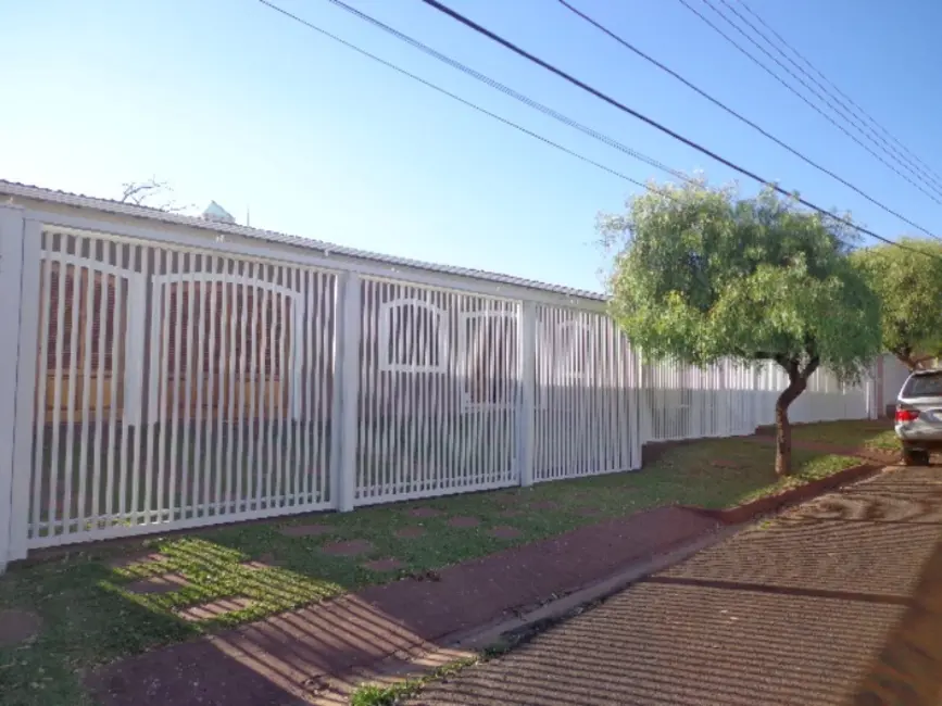 Sala Comercial com 3 quartos à venda, 466m2 em Vila Harmonia, Araraquara - SP - imagem 4 Foto 4 de Sala Comercial com 3 quartos à venda, 466m2 em Vila Harmonia, Araraquara - SP