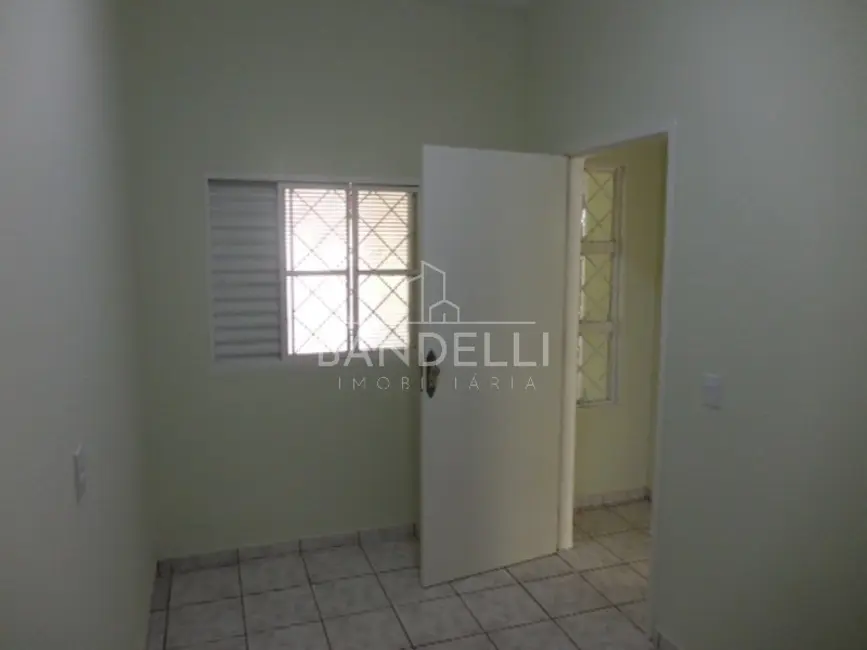 Casa com 3 quartos à venda, 156m2 em Jardim Maria Luiza, Araraquara - SP - imagem 5 Foto 5 de Casa com 3 quartos à venda, 156m2 em Jardim Maria Luiza, Araraquara - SP