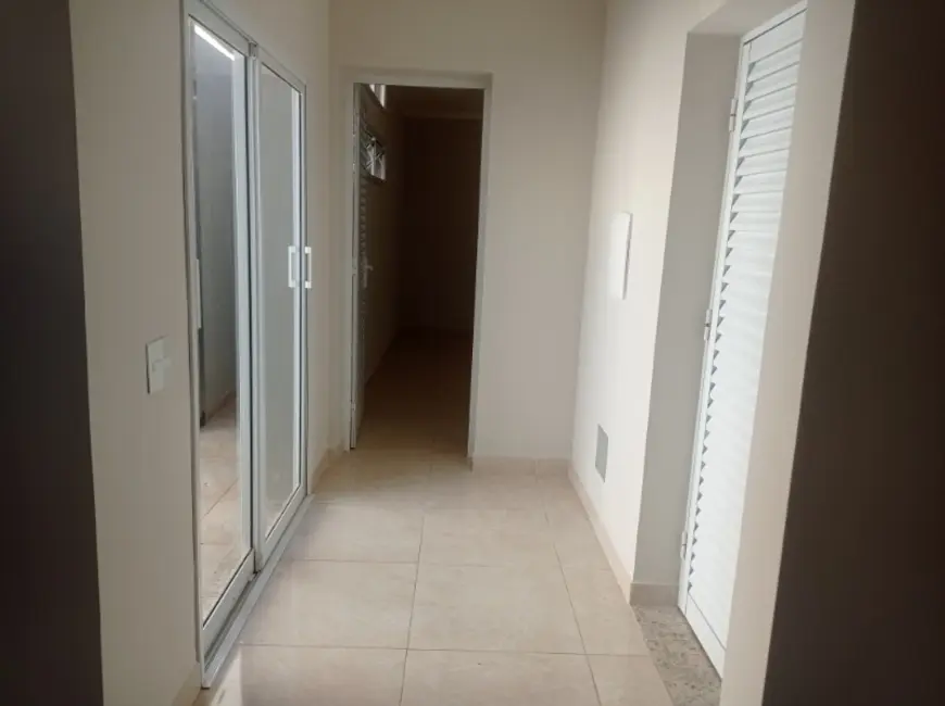 Sala Comercial à venda, 158m2 em Centro, Araraquara - SP - imagem 7 Foto 7 de Sala Comercial à venda, 158m2 em Centro, Araraquara - SP