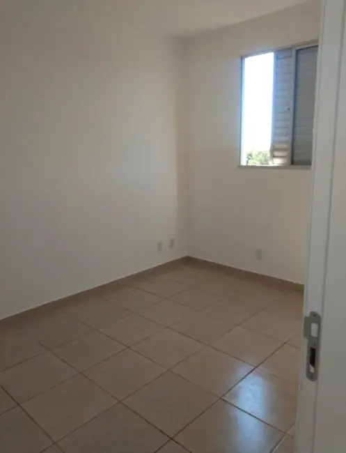 Apartamento com 2 quartos à venda, 49m2 em Jardim Primor, Araraquara - SP - imagem 5 Foto 5 de Apartamento com 2 quartos à venda, 49m2 em Jardim Primor, Araraquara - SP