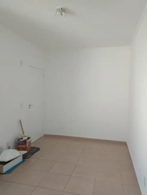 Apartamento com 2 quartos à venda, 49m2 em Jardim Primor, Araraquara - SP - imagem 4 Foto 4 de Apartamento com 2 quartos à venda, 49m2 em Jardim Primor, Araraquara - SP