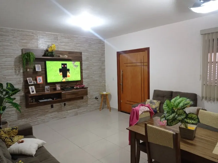 Casa com 3 quartos à venda, 196m2 em Residencial Cambuy, Araraquara - SP - imagem 9 Foto 9 de Casa com 3 quartos à venda, 196m2 em Residencial Cambuy, Araraquara - SP