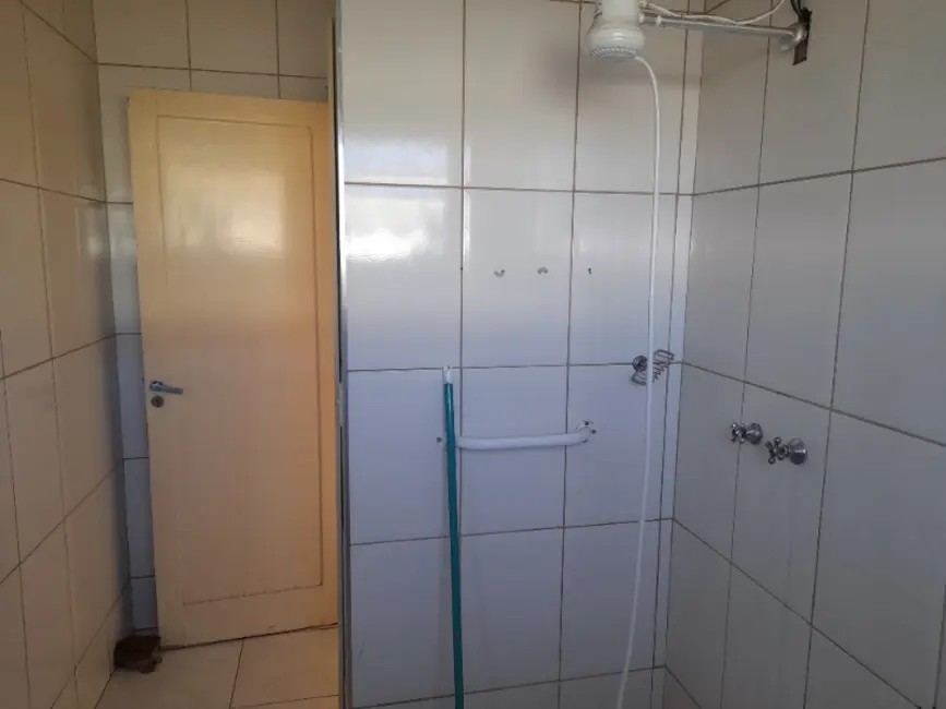Casa com 4 quartos à venda, 302m2 em Araraquara - SP - imagem 9 Foto 9 de Casa com 4 quartos à venda, 302m2 em Araraquara - SP