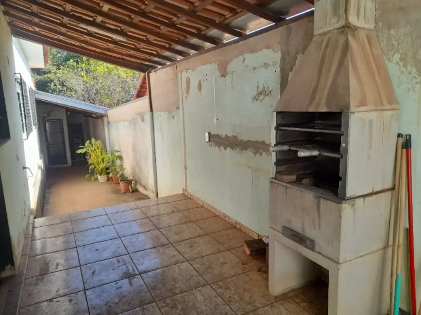 Casa com 4 quartos à venda, 302m2 em Araraquara - SP - imagem 5 Foto 5 de Casa com 4 quartos à venda, 302m2 em Araraquara - SP