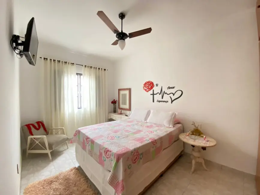 Casa com 2 quartos à venda, 100m2 em Jardim Eliana, Araraquara - SP - imagem 7 Foto 7 de Casa com 2 quartos à venda, 100m2 em Jardim Eliana, Araraquara - SP