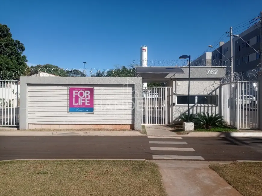 Foto 1 de Apartamento com 2 quartos para alugar, 40m2 em Jardim Brasília (Vila Xavier), Araraquara - SP