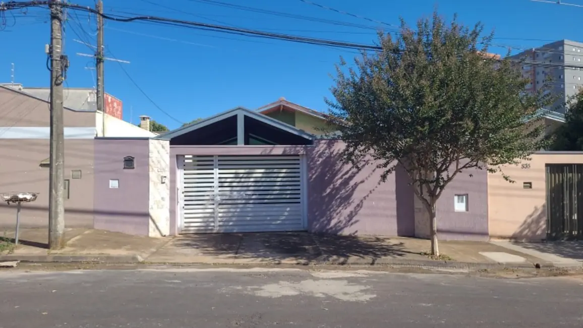 Foto 1 de Casa com 2 quartos à venda, 136m2 em Jardim Uirapuru, Araraquara - SP