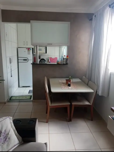Foto 1 de Apartamento com 2 quartos à venda, 47m2 em Vila Sedenho, Araraquara - SP