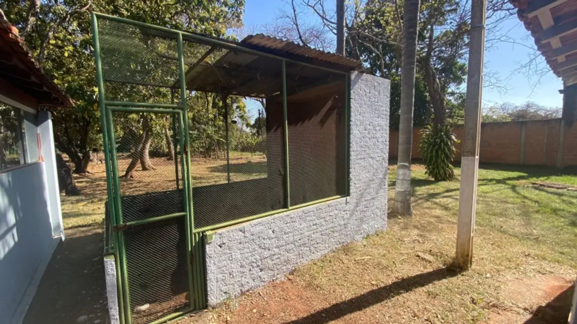 Chácara com 2 quartos à venda, 346m2 em Jardim Zavanella, Araraquara - SP - imagem 8 Foto 8 de Chácara com 2 quartos à venda, 346m2 em Jardim Zavanella, Araraquara - SP