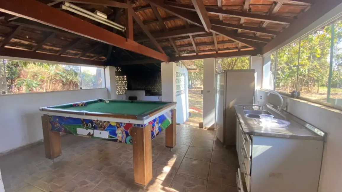 Chácara com 2 quartos à venda, 346m2 em Jardim Zavanella, Araraquara - SP - imagem 7 Foto 7 de Chácara com 2 quartos à venda, 346m2 em Jardim Zavanella, Araraquara - SP