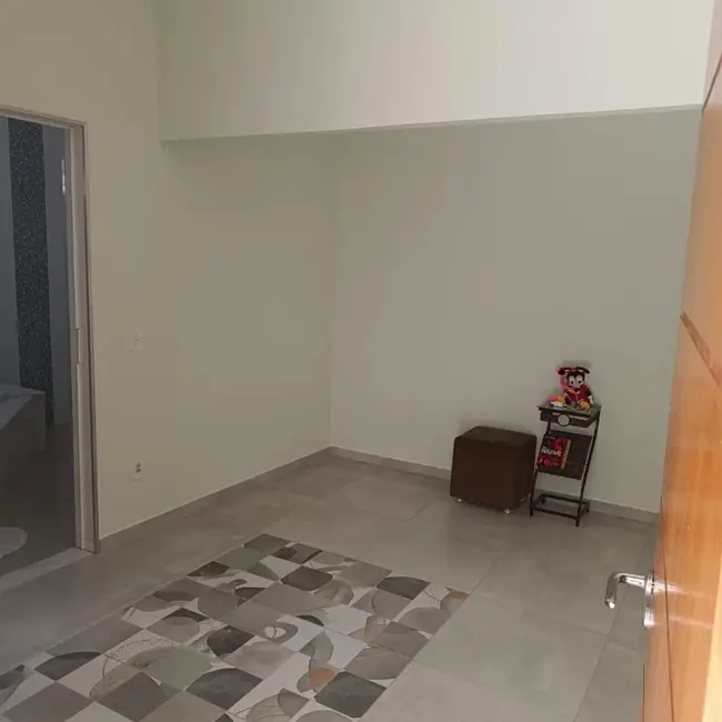Casa com 2 quartos à venda, 168m2 em Parque Igaçaba, Araraquara - SP - imagem 6 Foto 6 de Casa com 2 quartos à venda, 168m2 em Parque Igaçaba, Araraquara - SP