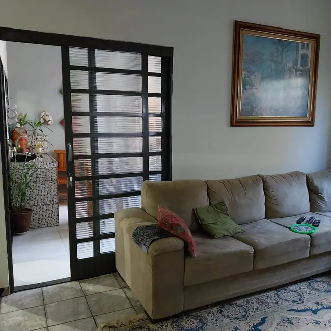 Casa com 3 quartos à venda, 138m2 em Vila Furlan, Araraquara - SP - imagem 7 Foto 7 de Casa com 3 quartos à venda, 138m2 em Vila Furlan, Araraquara - SP