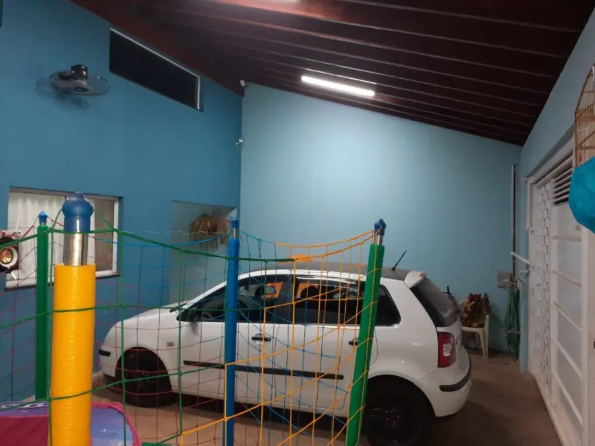 Casa com 2 quartos à venda, 47m2 em Jardim Estância das Rosas, Araraquara - SP - imagem 4 Foto 4 de Casa com 2 quartos à venda, 47m2 em Jardim Estância das Rosas, Araraquara - SP