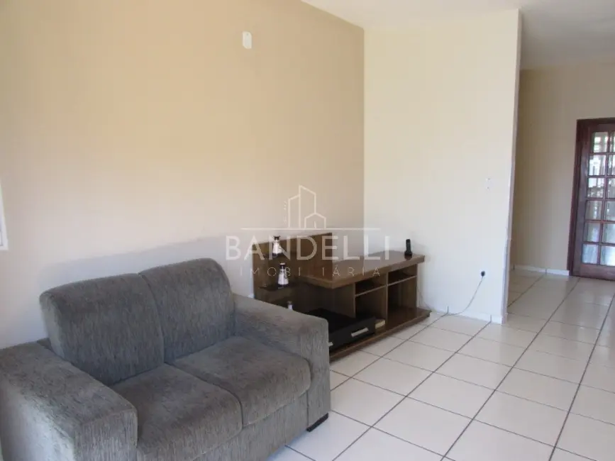 Casa com 3 quartos à venda, 194m2 em Jardim Botânico, Araraquara - SP - imagem 9 Foto 9 de Casa com 3 quartos à venda, 194m2 em Jardim Botânico, Araraquara - SP