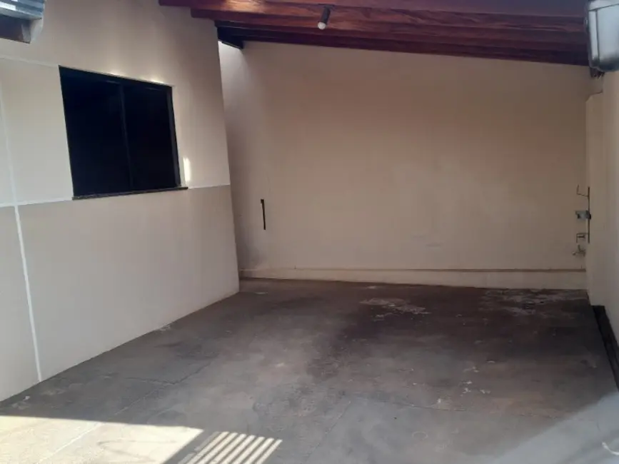 Casa com 2 quartos à venda, 98m2 em Jardim Altos de Pinheiros I e II, Araraquara - SP - imagem 2 Foto 2 de Casa com 2 quartos à venda, 98m2 em Jardim Altos de Pinheiros I e II, Araraquara - SP