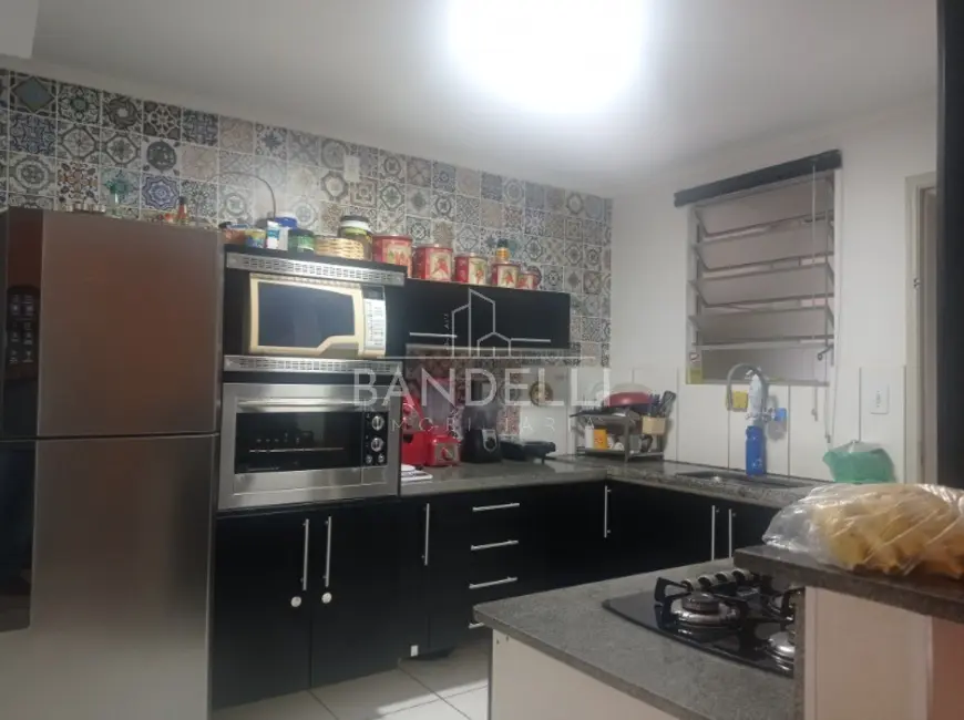 Casa com 3 quartos à venda, 111m2 em Vila Melhado, Araraquara - SP - imagem 7 Foto 7 de Casa com 3 quartos à venda, 111m2 em Vila Melhado, Araraquara - SP
