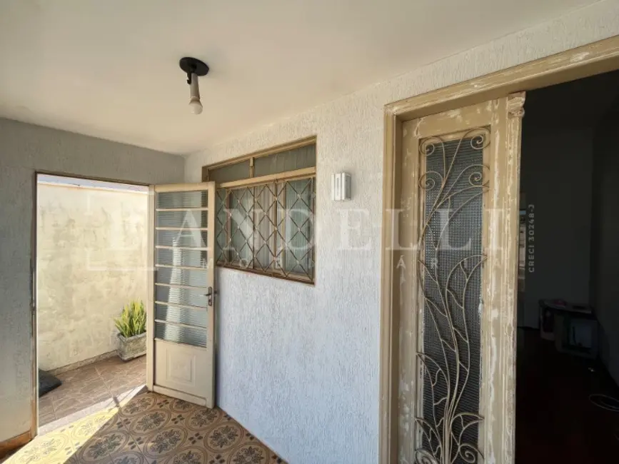 Casa com 3 quartos à venda, 179m2 em Jardim Santa Angelina, Araraquara - SP - imagem 6 Foto 6 de Casa com 3 quartos à venda, 179m2 em Jardim Santa Angelina, Araraquara - SP