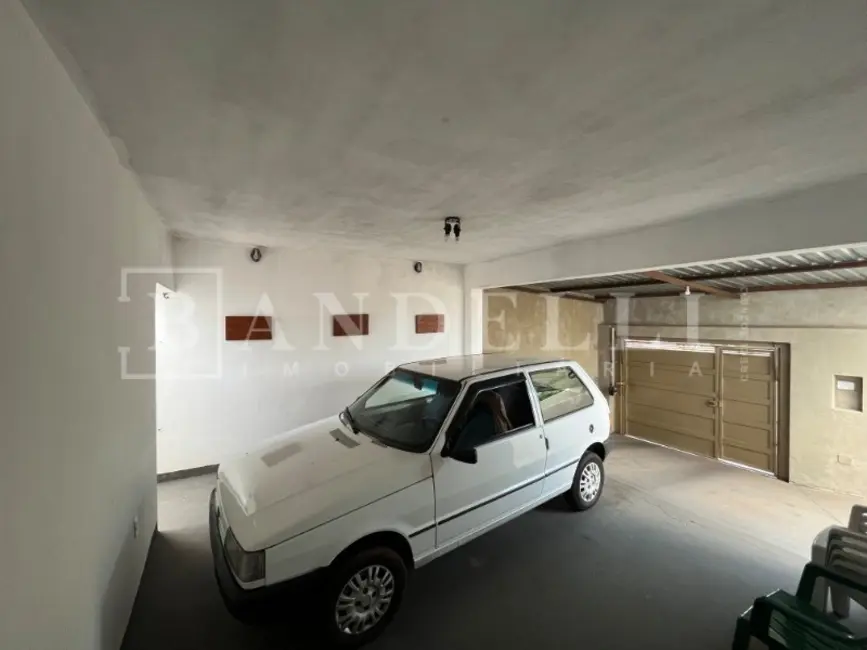 Casa com 4 quartos à venda, 169m2 em Araraquara - SP - imagem 4 Foto 4 de Casa com 4 quartos à venda, 169m2 em Araraquara - SP