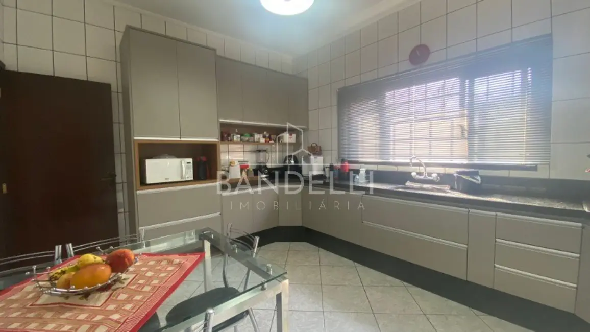 Casa com 4 quartos à venda, 310m2 em Vila Harmonia, Araraquara - SP - imagem 8 Foto 8 de Casa com 4 quartos à venda, 310m2 em Vila Harmonia, Araraquara - SP