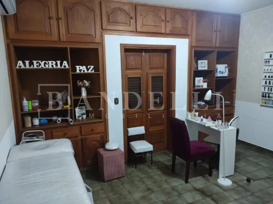 Sala Comercial com 4 quartos à venda, 270m2 em Vila Xavier (Vila Xavier), Araraquara - SP - imagem 4 Foto 4 de Sala Comercial com 4 quartos à venda, 270m2 em Vila Xavier (Vila Xavier), Araraquara - SP