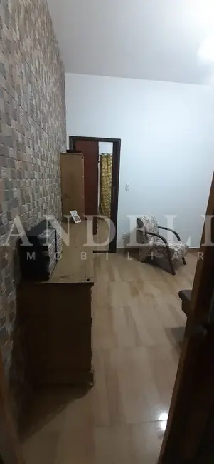 Casa com 2 quartos à venda, 108m2 em Araraquara - SP - imagem 8 Foto 8 de Casa com 2 quartos à venda, 108m2 em Araraquara - SP