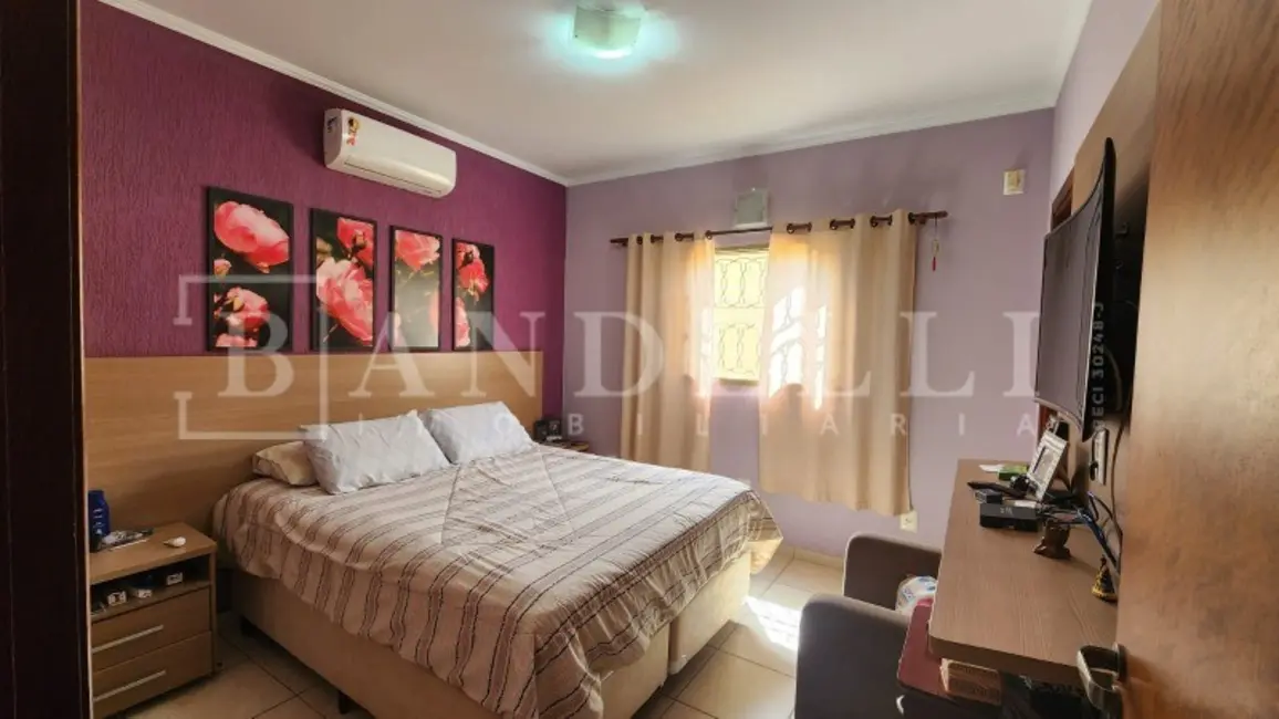 Casa com 4 quartos à venda, 242m2 em Jardim das Estações (Vila Xavier), Araraquara - SP - imagem 8 Foto 8 de Casa com 4 quartos à venda, 242m2 em Jardim das Estações (Vila Xavier), Araraquara - SP