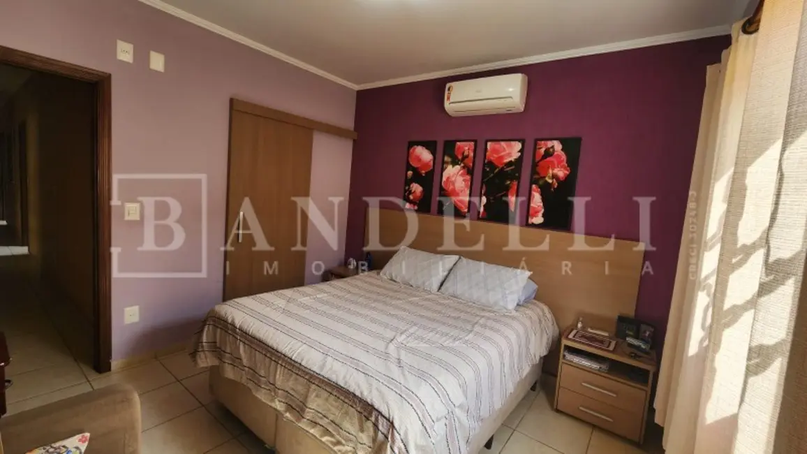 Casa com 4 quartos à venda, 242m2 em Jardim das Estações (Vila Xavier), Araraquara - SP - imagem 4 Foto 4 de Casa com 4 quartos à venda, 242m2 em Jardim das Estações (Vila Xavier), Araraquara - SP