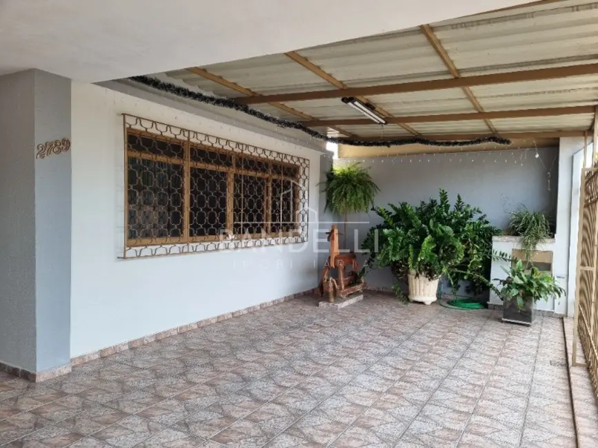 Foto 2 de Casa com 3 quartos à venda, 202m2 em Centro, Araraquara - SP