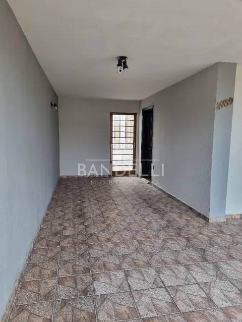 Foto 3 de Casa com 3 quartos à venda, 202m2 em Centro, Araraquara - SP