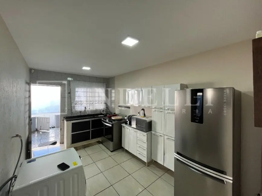 Foto 7 de Casa com 2 quartos à venda, 122m2 em Araraquara - SP