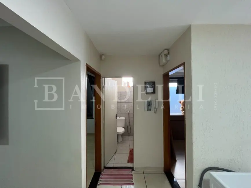 Foto 9 de Casa com 2 quartos à venda, 122m2 em Araraquara - SP