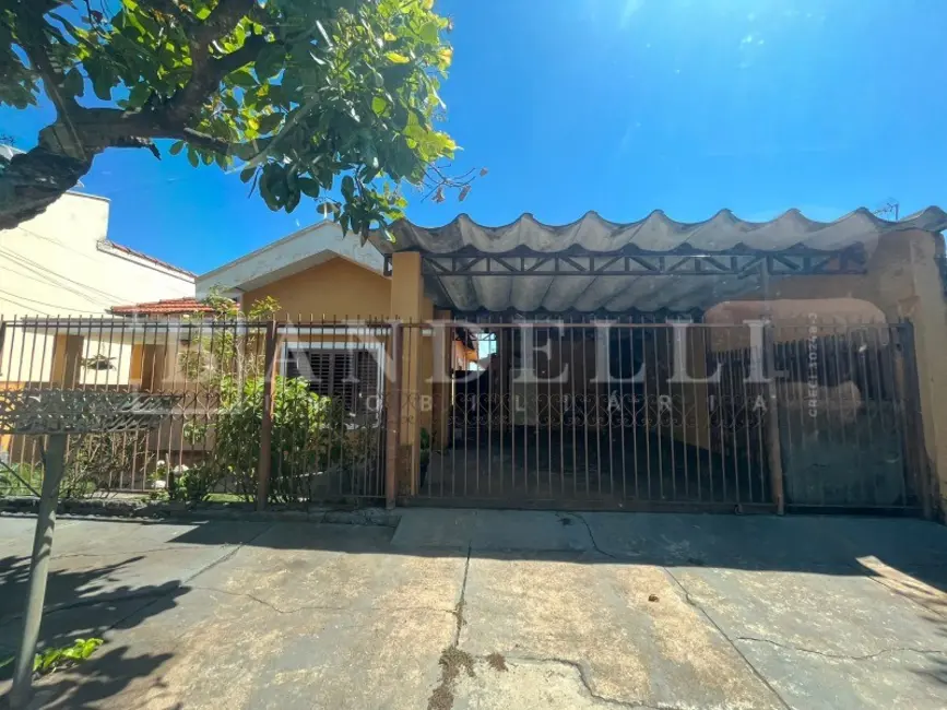 Foto 1 de Casa com 6 quartos à venda, 174m2 em Vila Guarani, Matao - SP